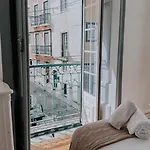 شقة Elevador Da Bica By Spoton Lisboa