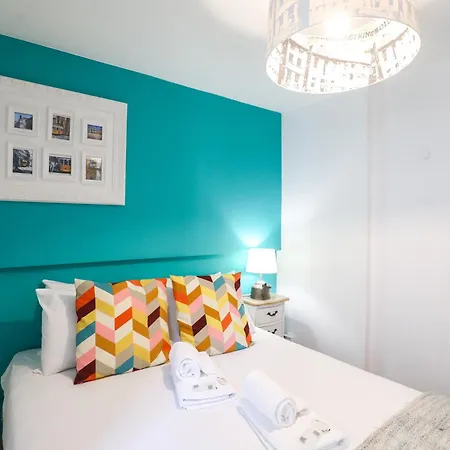 Elevador Da Bica By Spoton *